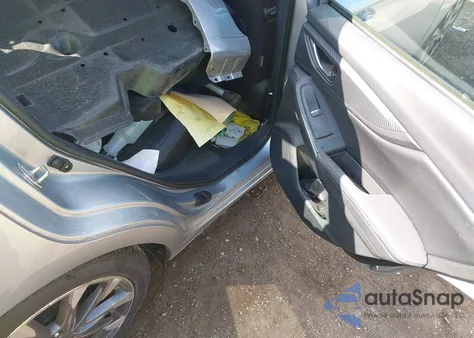 2020 Subaru Impreza Limited из США, поврежденный, VIN 4S3GKAU63L3605954